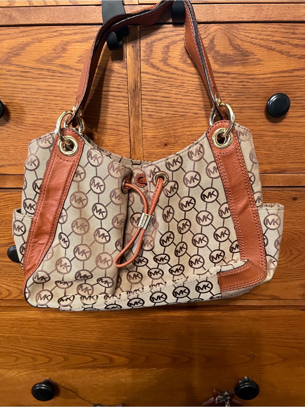 Michael Kors Tan/Brown Signature Drawstring Shoulder Bag